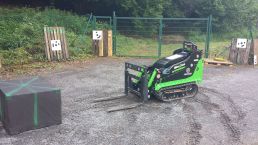 MiniZ 400 nakladač MiniZ 400 nakladač